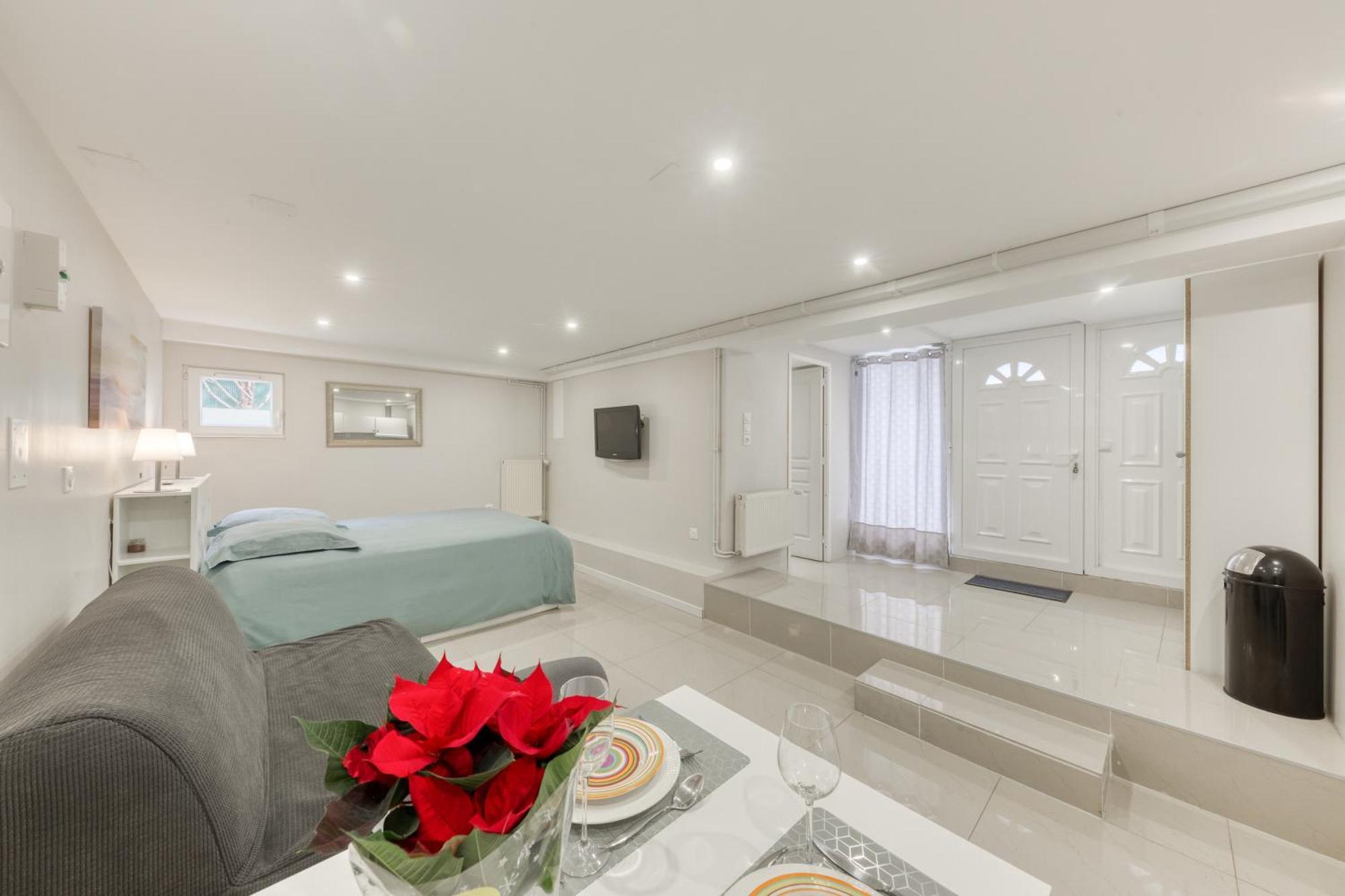 Studio Cosy - 35M2 - Paris -Disneyland - Rer A Noisy-le-Grand Exterior foto